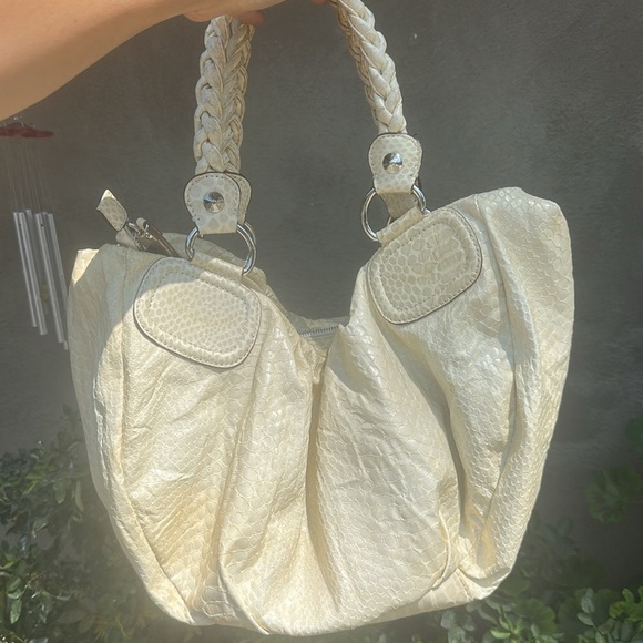 Guess Y2K Signature bag cream with silver tone hardware snake skin - Picture 4 of 10